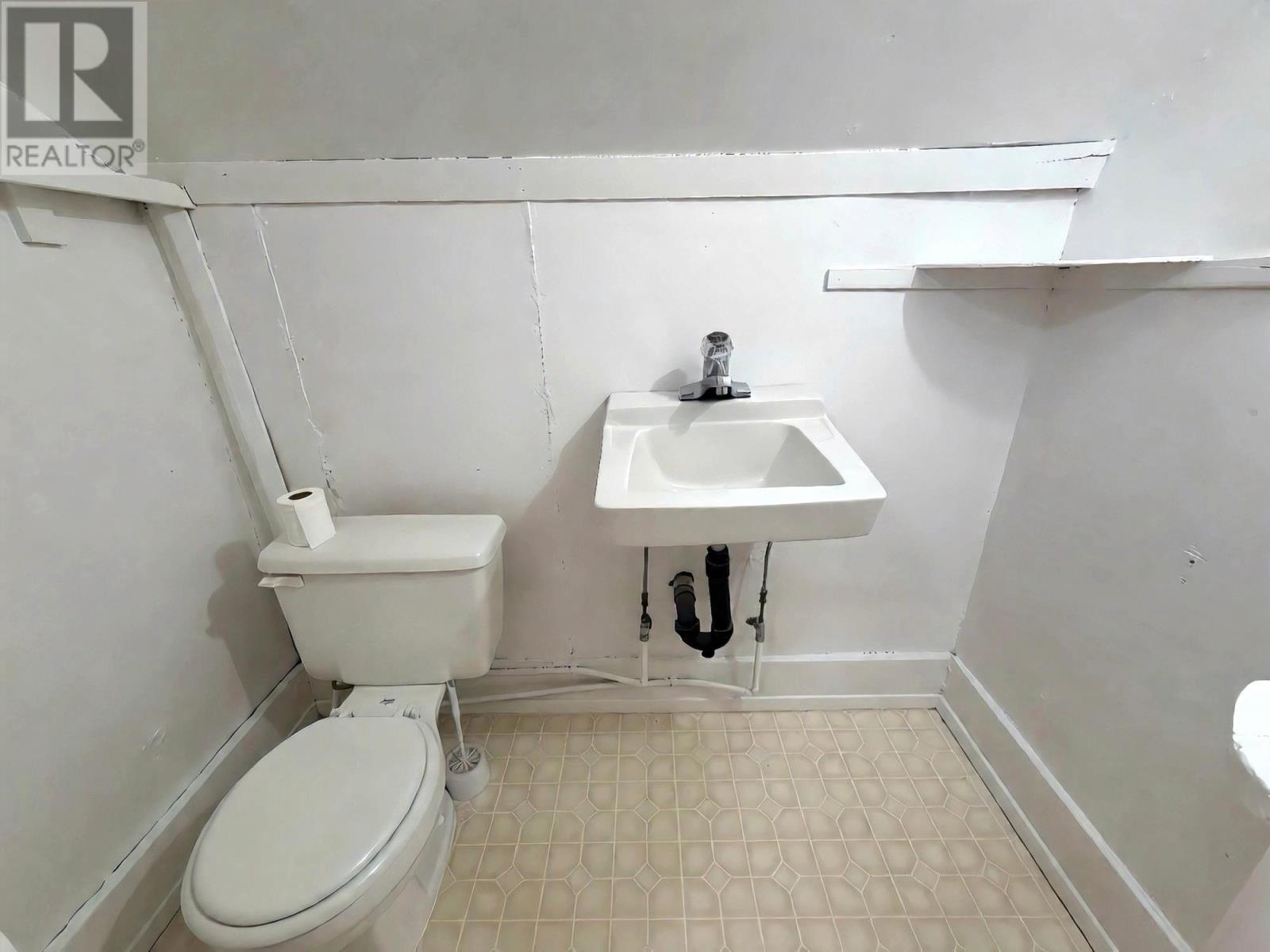 205 Second AVE SW, Geraldton, Ontario, P0T1M0 — Photo 17