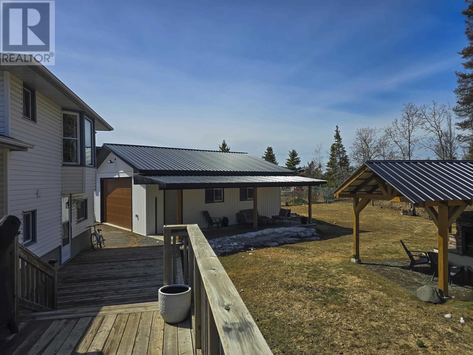 526 Ryerson PL, THUNDER BAY, Ontario, P7C5R9 — Photo 3