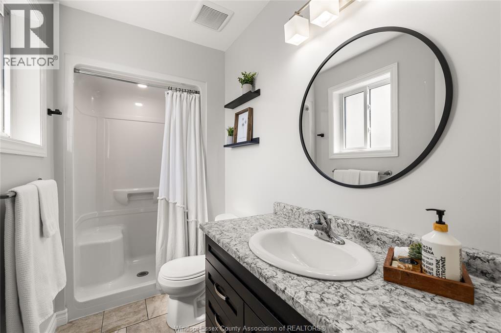 3117 VIOLA CRESCENT, Windsor, Ontario, N8N0A1 — Photo 10