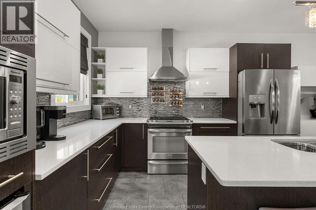 575 INTERNATIONAL, LaSalle, Ontario, N9J0A3 — Photo 11