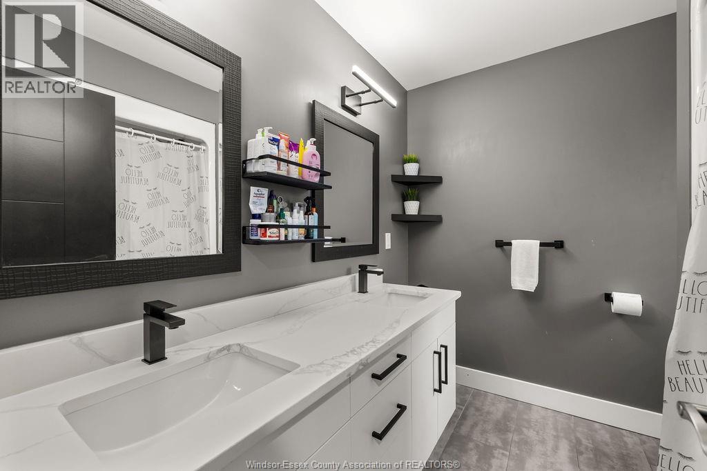 575 INTERNATIONAL, LaSalle, Ontario, N9J0A3 — Photo 20