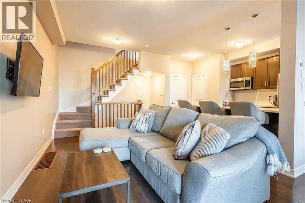 215 DUNDAS Street E Unit# 24, Waterdown, Ontario, L8B0X1 — Photo 12