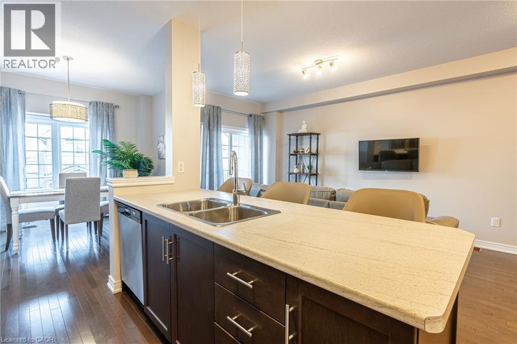 215 DUNDAS Street E Unit# 24, Waterdown, Ontario, L8B0X1 — Photo 7