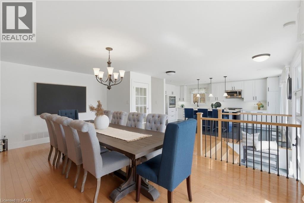 29 MELISSA Crescent, Hamilton, Ontario, L9H7C5 — Photo 6