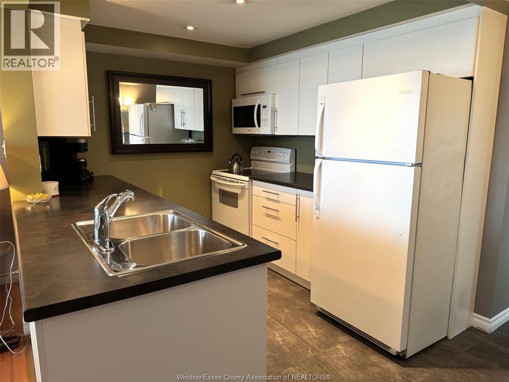 3601 RIVERSIDE DRIVE East Unit# 906, Windsor, Ontario, N8Y4Y2 — Photo 16