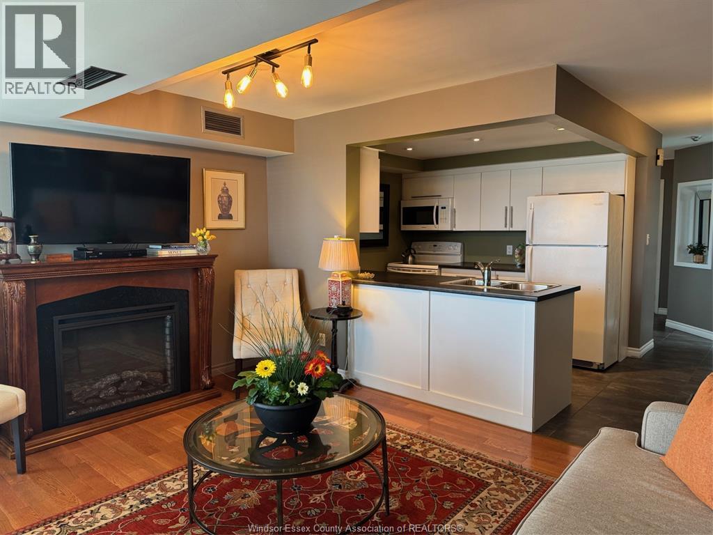 3601 RIVERSIDE DRIVE East Unit# 906, Windsor, Ontario, N8Y4Y2 — Photo 9