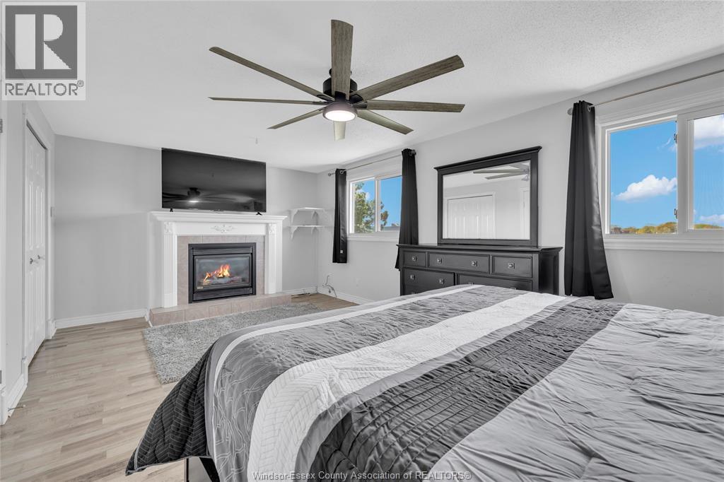 3009 SUFFOLK STREET, Windsor, Ontario, N8R1P1 — Photo 13