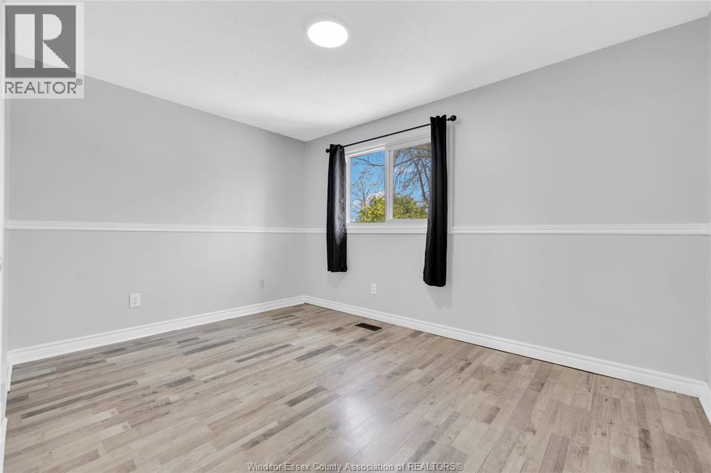 3009 SUFFOLK STREET, Windsor, Ontario, N8R1P1 — Photo 16