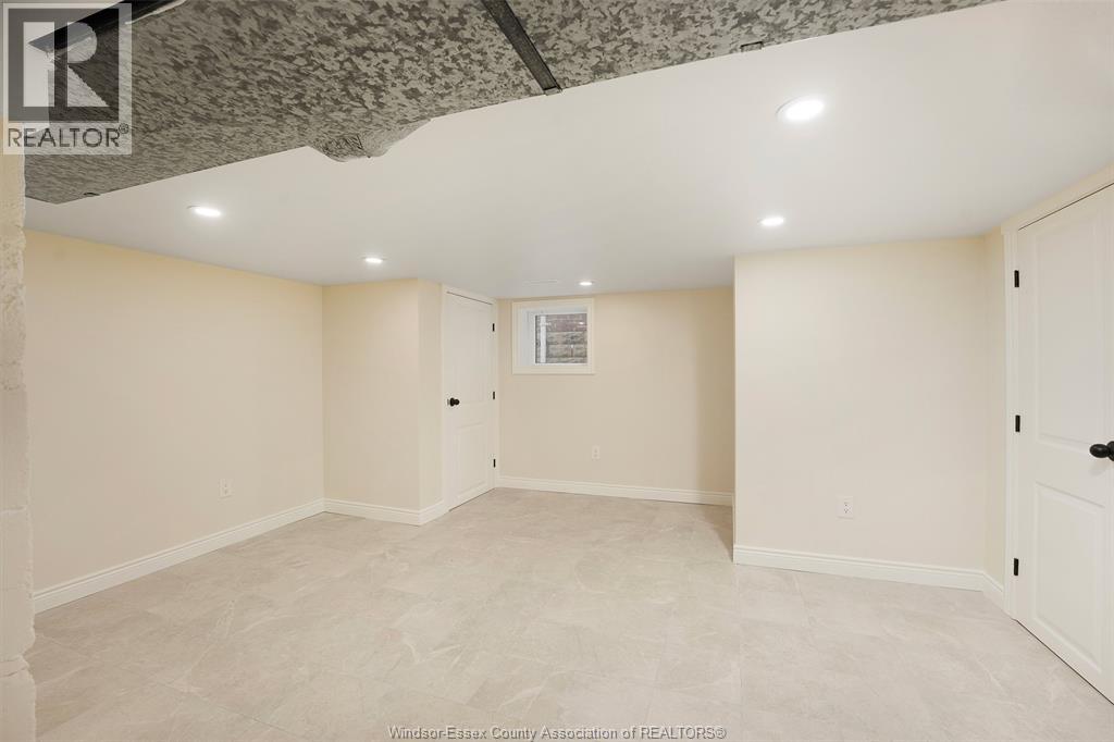 1006 PILLETTE ROAD, Windsor, Ontario, N8Y3B6 — Photo 13