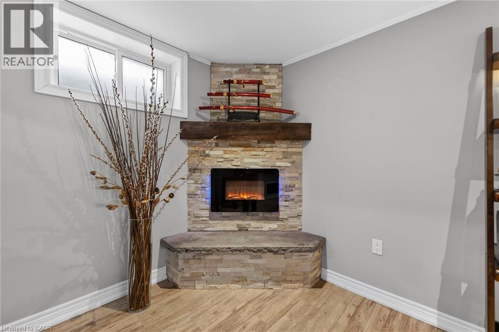 31 MAYNARD Street, Hamilton, Ontario, L9B1R9 — Photo 32