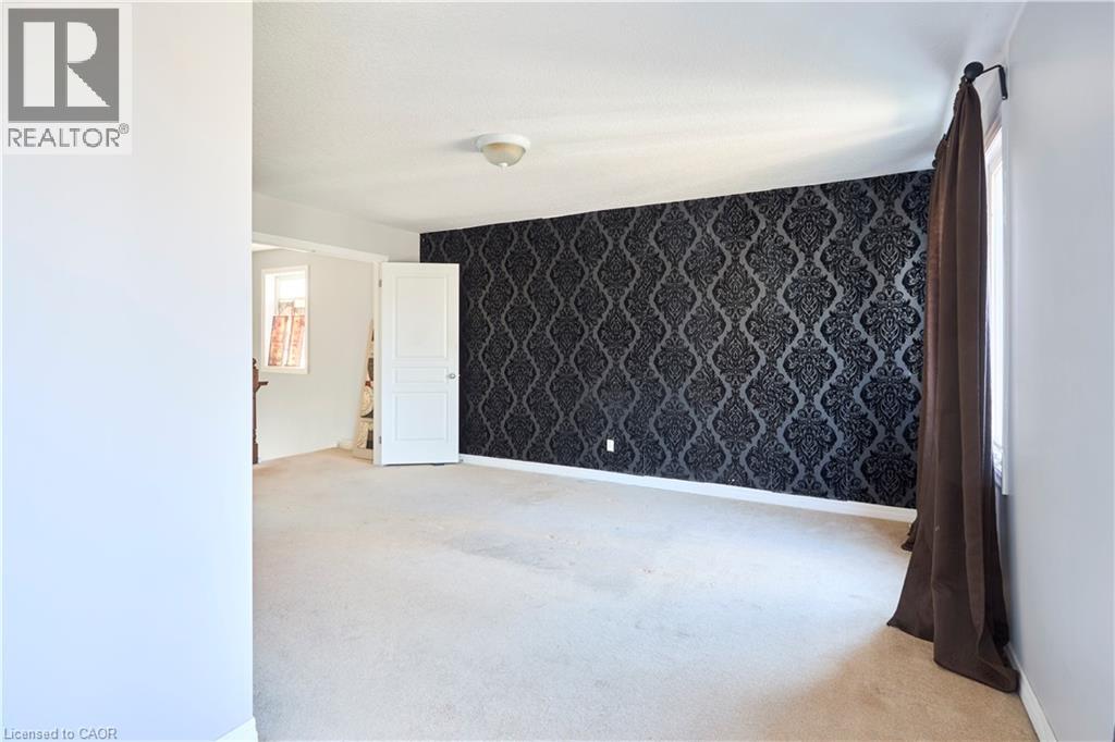105 PINNACLE Drive Unit# 9, Kitchener, Ontario, N2P1B8 — Photo 12