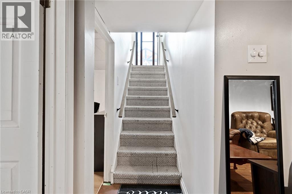 36 HILLTOP Drive, Cambridge, Ontario, N1R1T1 — Photo 16