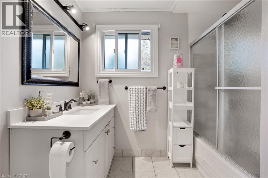 36 HILLTOP Drive, Cambridge, Ontario, N1R1T1 — Photo 7