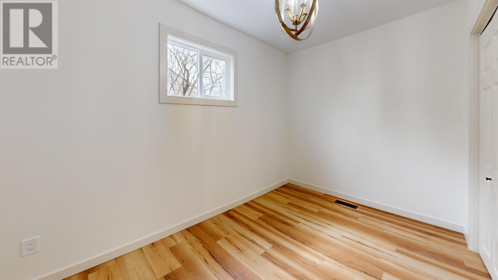 743 Syndicate AVE N, Thunder Bay, Ontario, P7C3X3 — Photo 23