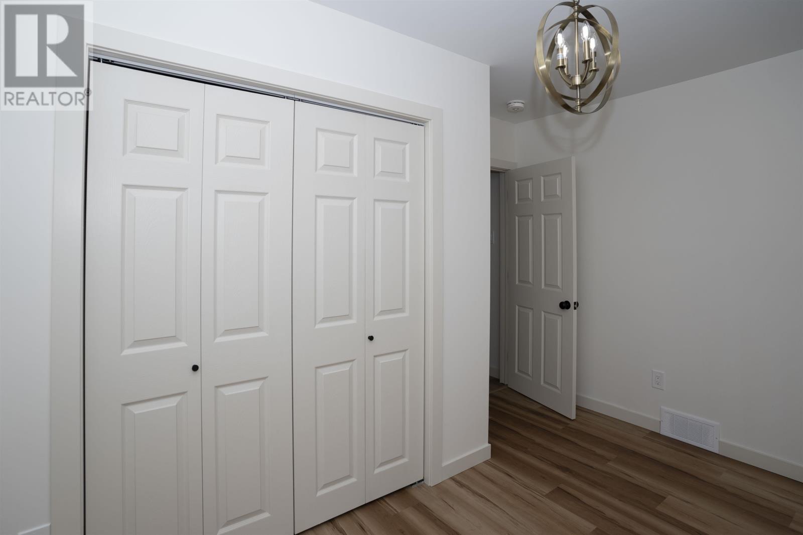 743 Syndicate AVE N, Thunder Bay, Ontario, P7C3X3 — Photo 25
