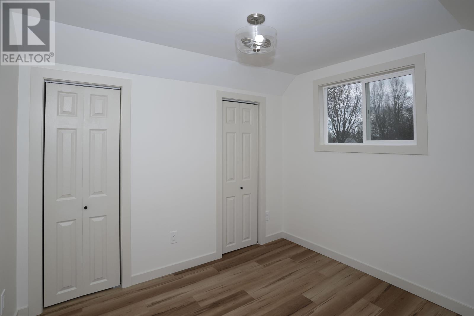 743 Syndicate AVE N, Thunder Bay, Ontario, P7C3X3 — Photo 36