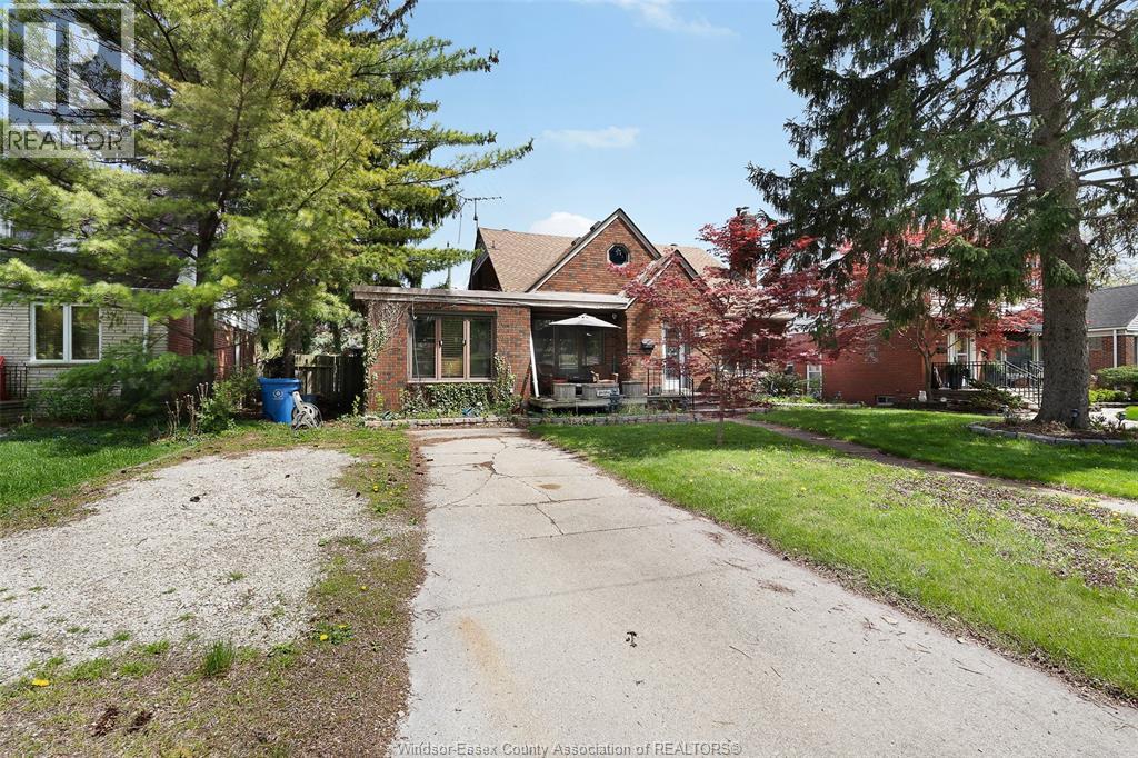 2480 CHILVER ROAD, Windsor, Ontario, N8W2V8 — Photo 2