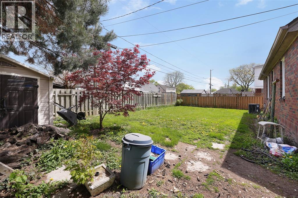 2480 CHILVER ROAD, Windsor, Ontario, N8W2V8 — Photo 6