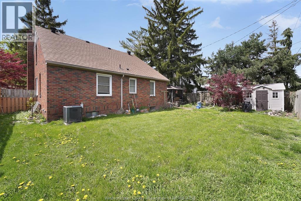 2480 CHILVER ROAD, Windsor, Ontario, N8W2V8 — Photo 7