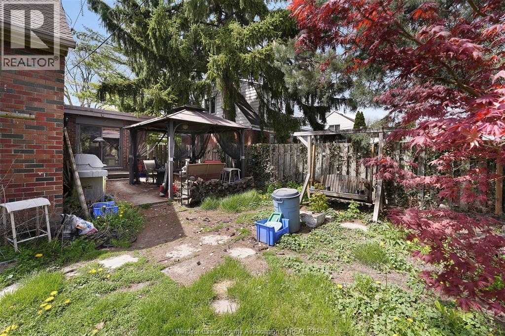 2480 CHILVER ROAD, Windsor, Ontario, N8W2V8 — Photo 9