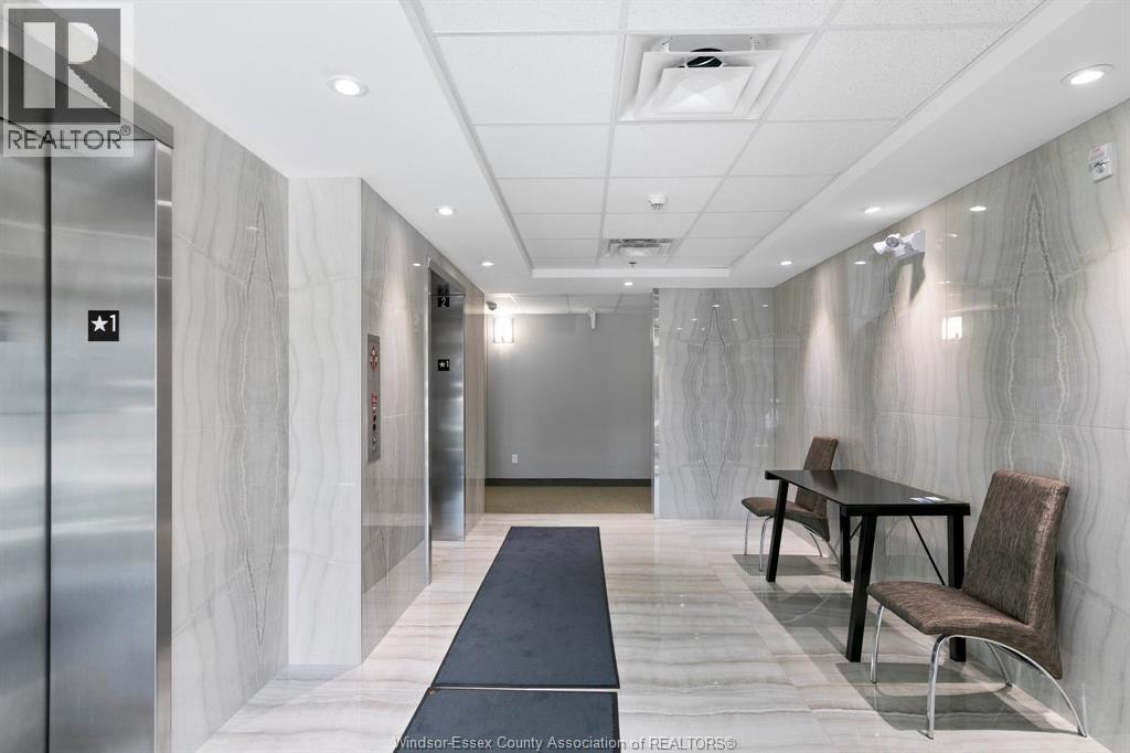 728 BROWNSTONE Unit# 506, Lakeshore, Ontario, N9K0C4 — Photo 7