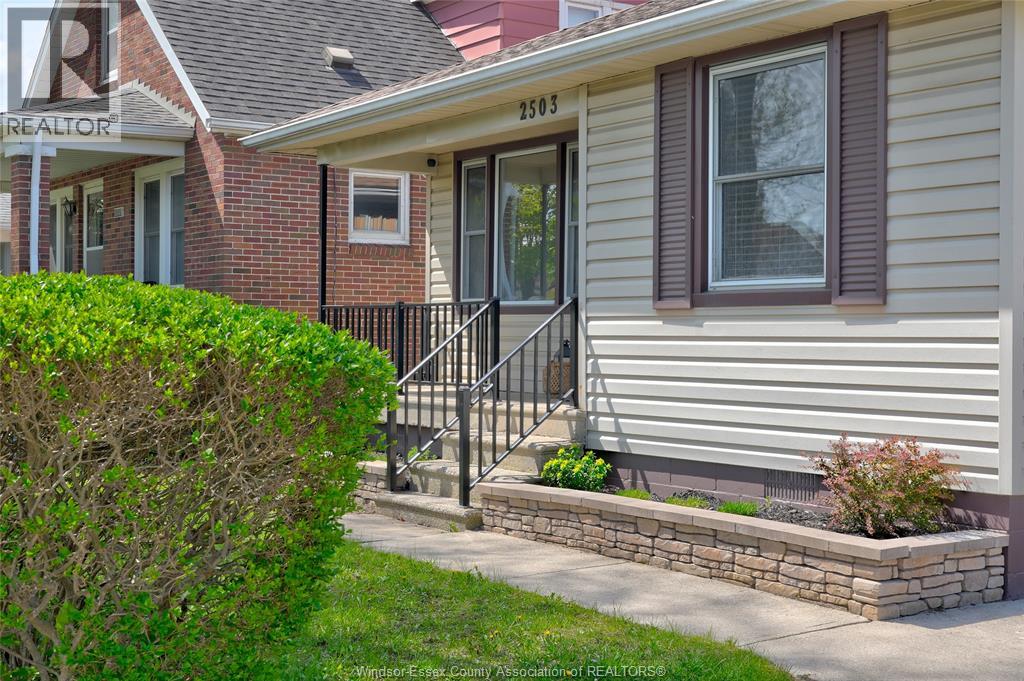 2503 CHANDLER ROAD, Windsor, Ontario, N8W4A9 — Photo 2