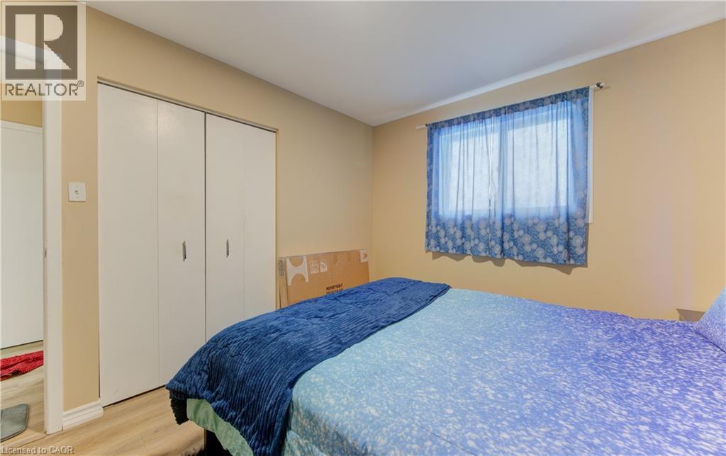 110 HAZELGLEN Drive, Kitchener, Ontario, N2M2E5 — Photo 14