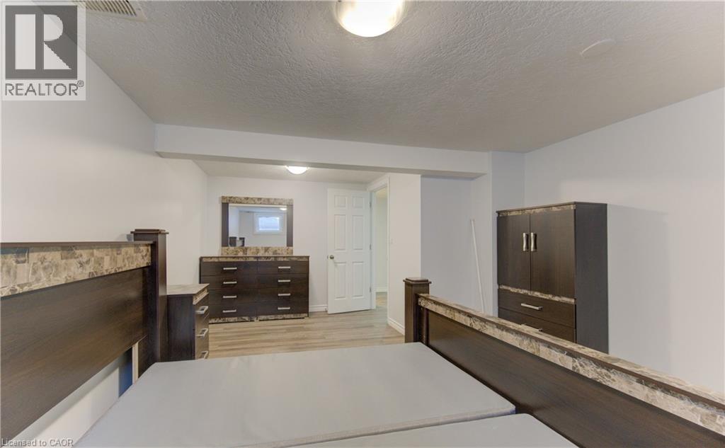 110 HAZELGLEN Drive, Kitchener, Ontario, N2M2E5 — Photo 27