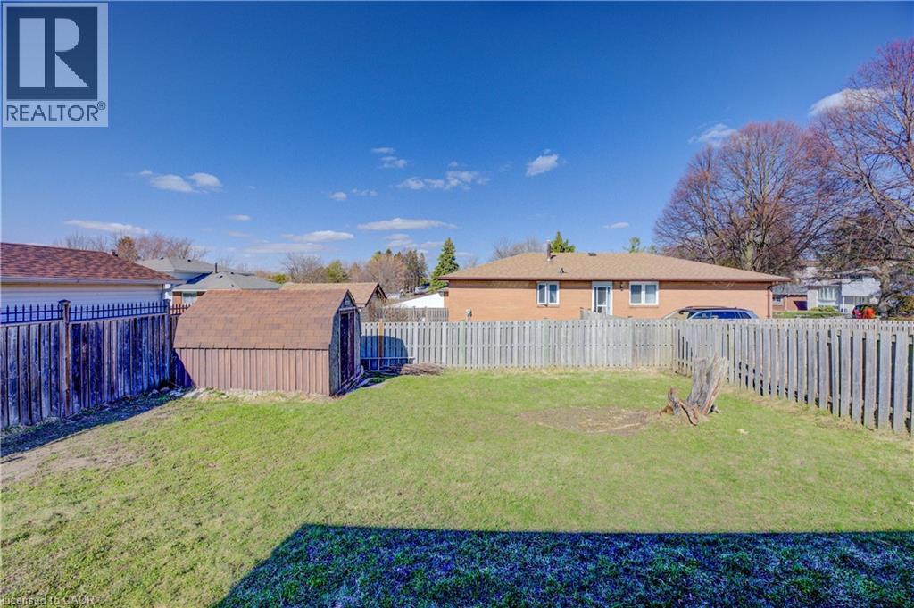 110 HAZELGLEN Drive, Kitchener, Ontario, N2M2E5 — Photo 30