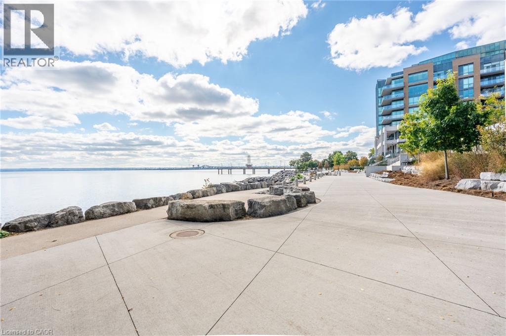 2060 LAKESHORE Road Unit# 406, Burlington, Ontario, L7R0G2 — Photo 43