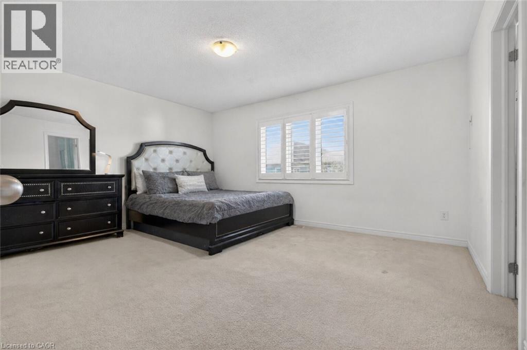 27 FINGLAND Crescent, Waterdown, Ontario, L8B0S8 — Photo 25