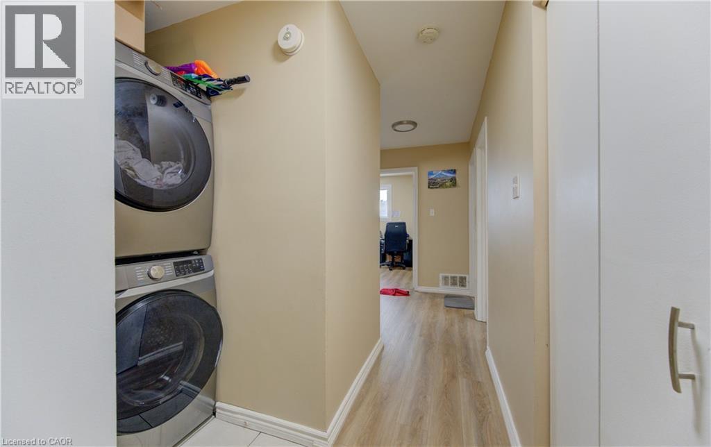 110 HAZELGLEN Drive, Kitchener, Ontario, N2M2E5 — Photo 19