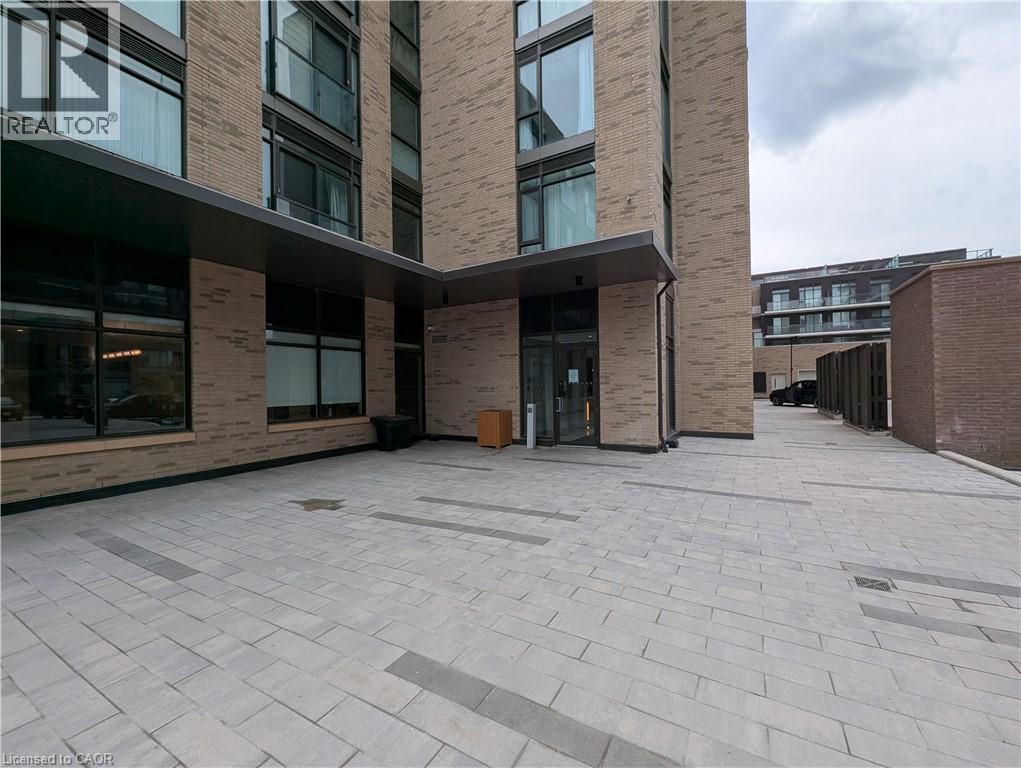 55 DUKE Street W Unit# 2106, Kitchener, Ontario, N2H0C9 — Photo 2