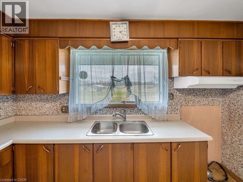 1416 HIGHWAY 6, Hamilton, Ontario, L8N2Z7 — Photo 5