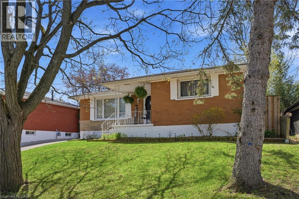 4 HOWARD Street, Simcoe, Ontario, N3Y2H5 — Photo 2