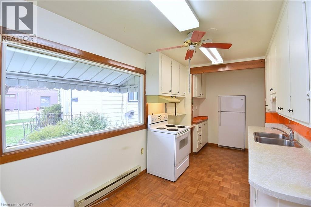 548 UPPER WENTWORTH Street, Hamilton, Ontario, L9A4T9 — Photo 13