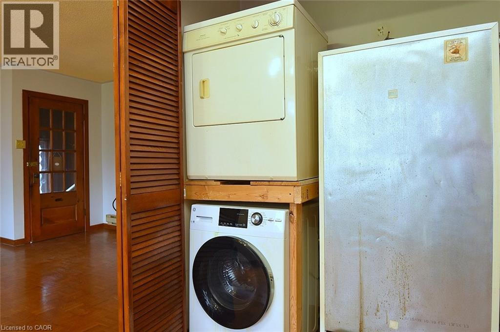 548 UPPER WENTWORTH Street, Hamilton, Ontario, L9A4T9 — Photo 16