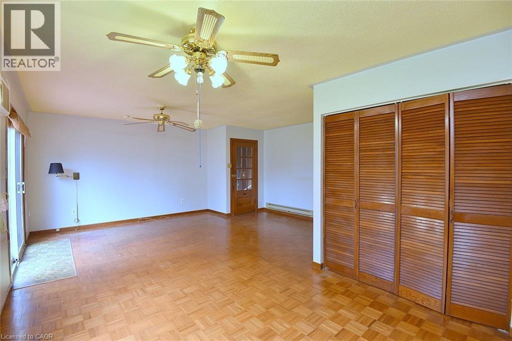 548 UPPER WENTWORTH Street, Hamilton, Ontario, L9A4T9 — Photo 6