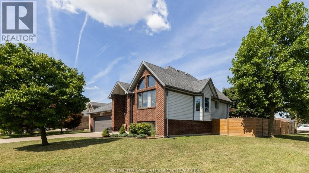 2840 WILDBERRY CRESCENT, Tecumseh, Ontario, N9K1C2 — Photo 3