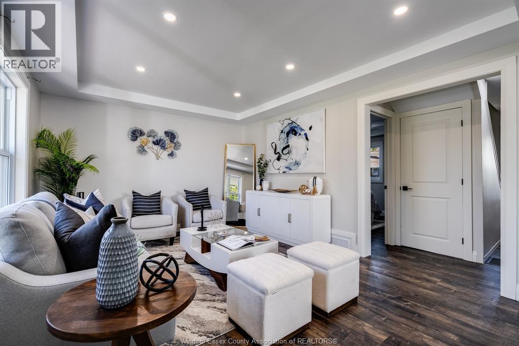 1451 Olive, Windsor, Ontario, N8Y4M3 — Photo 2