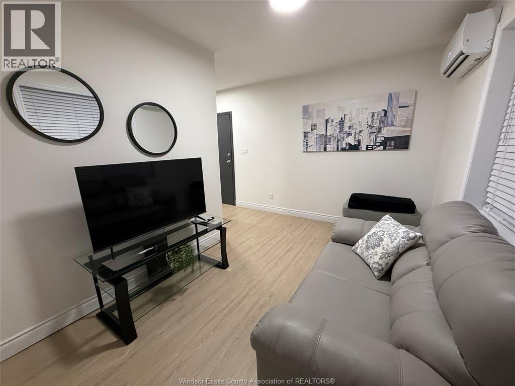 808 OTTAWA STREET Unit# 3, Windsor, Ontario, N8X2C6 — Photo 6