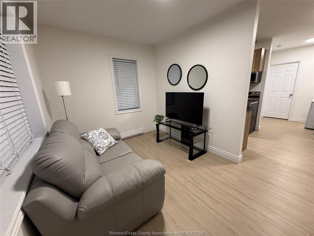 808 OTTAWA STREET Unit# 3, Windsor, Ontario, N8X2C6 — Photo 7