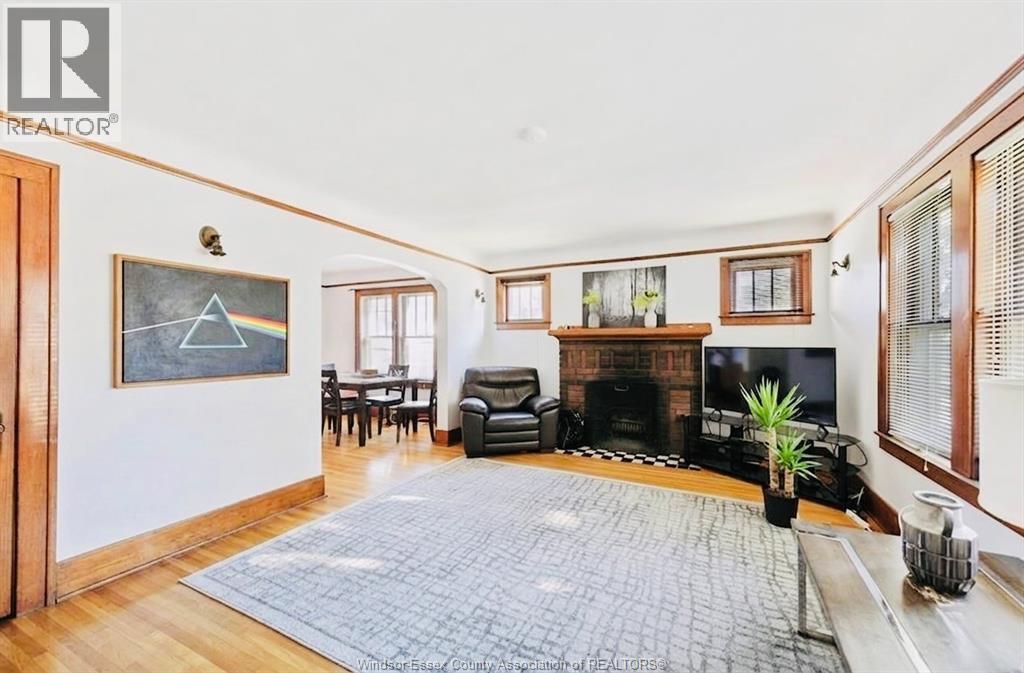 1596 Victoria, Windsor, Ontario, N8X1P5 — Photo 5