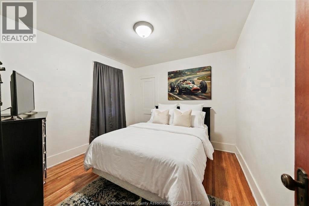 1596 Victoria, Windsor, Ontario, N8X1P5 — Photo 9