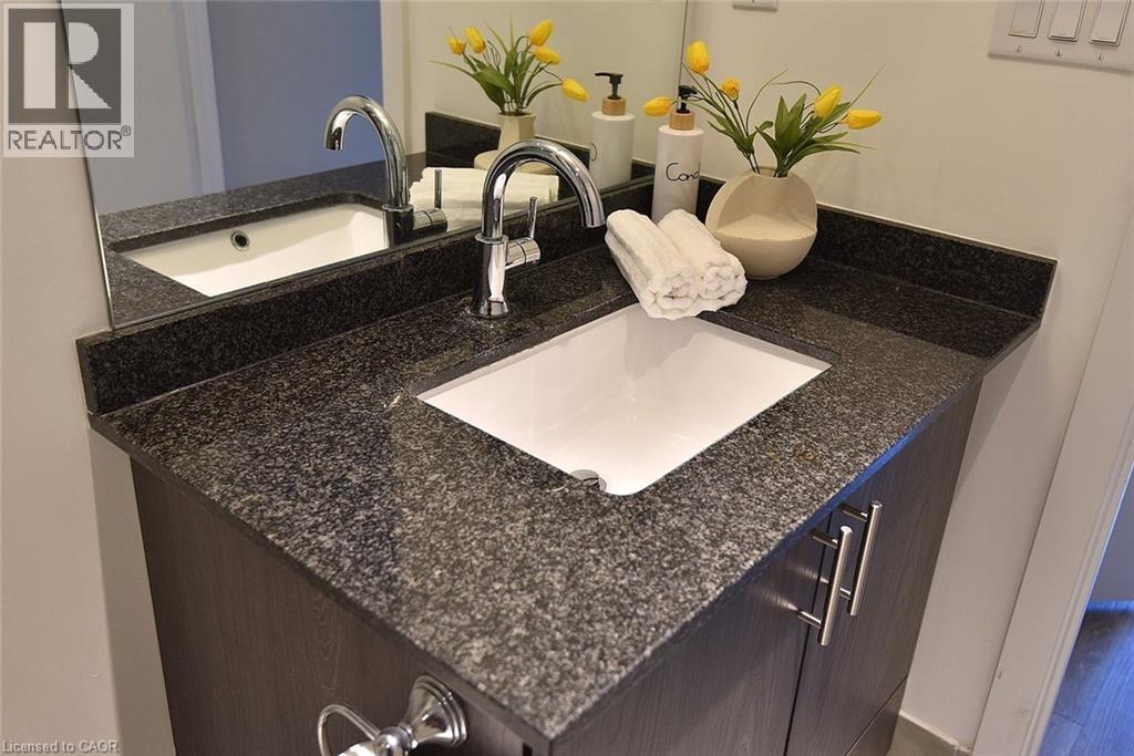 16 MARKLE Crescent Unit# 111, Ancaster, Ontario, L9G0H4 — Photo 17