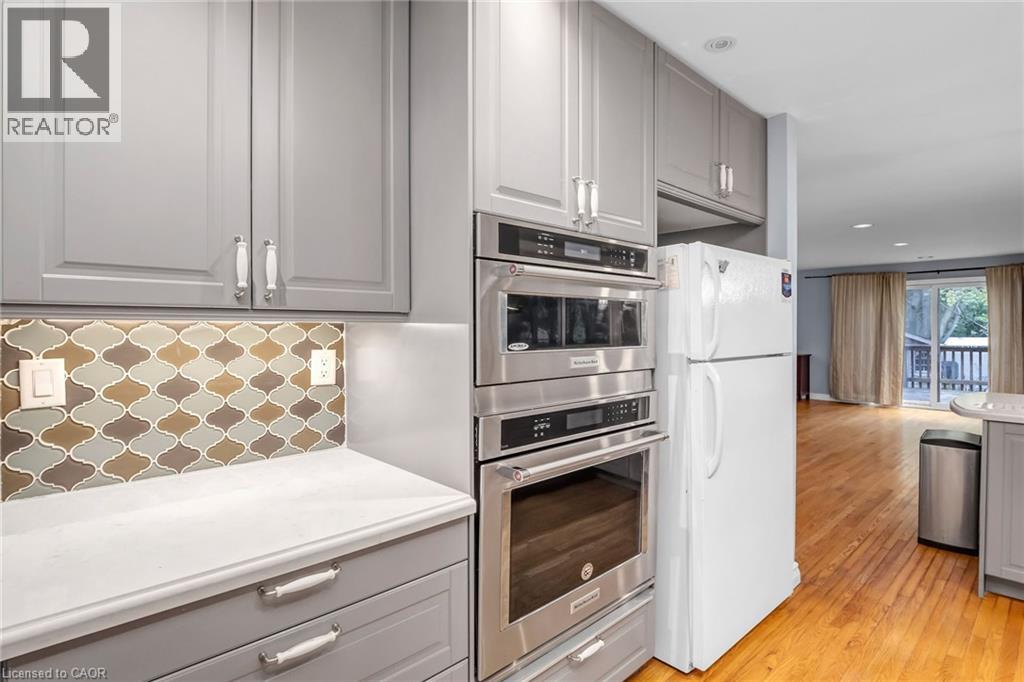 81 STERLING Street, Hamilton, Ontario, L8S4J1 — Photo 12