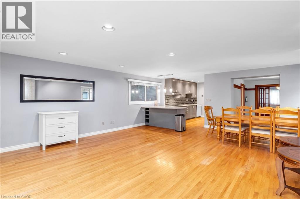81 STERLING Street, Hamilton, Ontario, L8S4J1 — Photo 15