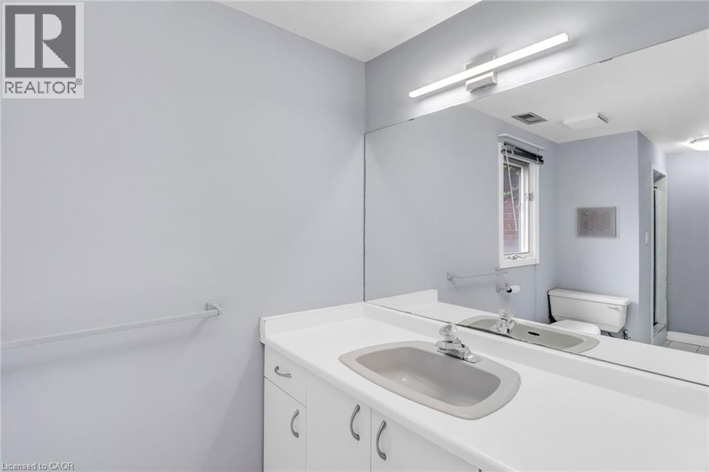 81 STERLING Street, Hamilton, Ontario, L8S4J1 — Photo 23