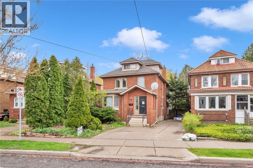 81 STERLING Street, Hamilton, Ontario, L8S4J1 — Photo 4