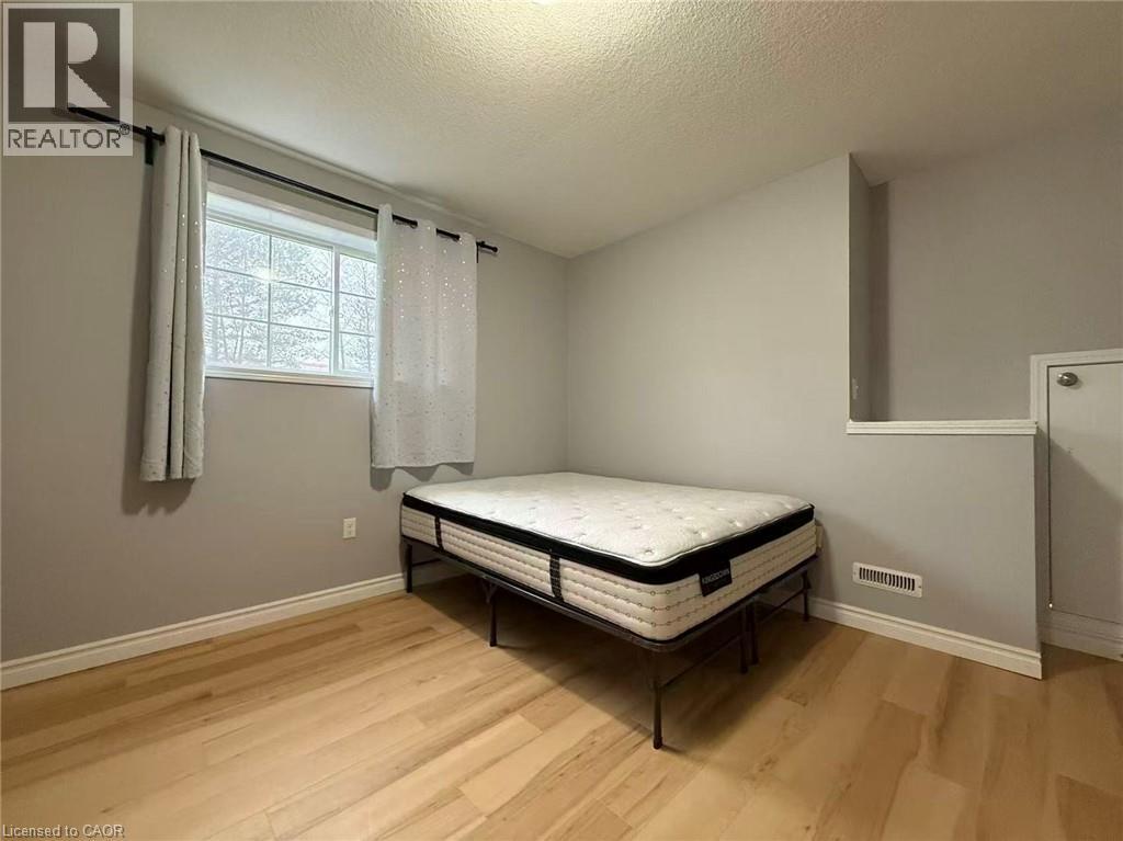 931 GLASGOW Street Unit# 34D, Kitchener, Ontario, N2N0B5 — Photo 6